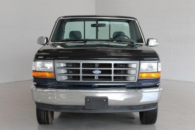 1993 Ford F-150 XL - photo 2