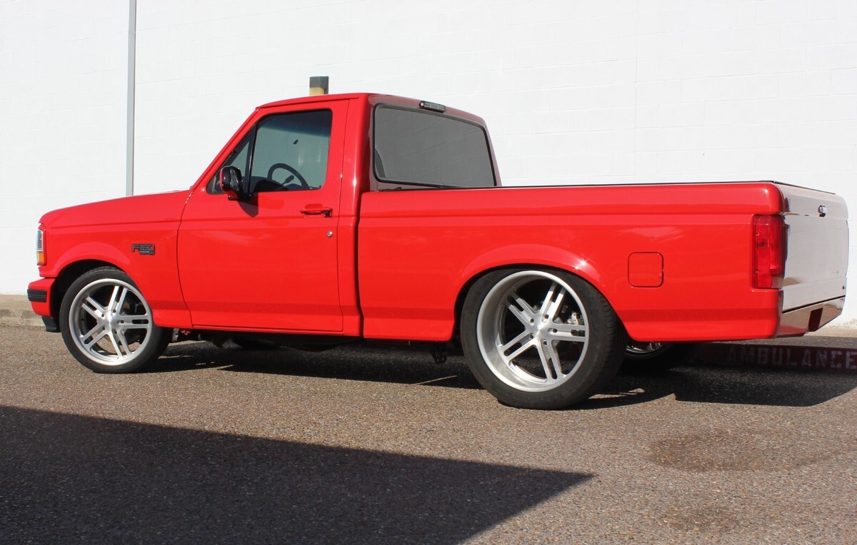 1993 Ford F-150 - OBS - Restomod  - Hot Rod - Sport Truck - photo 2