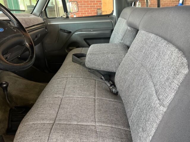 1993 Ford F-150 4x4 Short Bed,139k,5.0,Clean,F250,F350,95,96 - photo 4