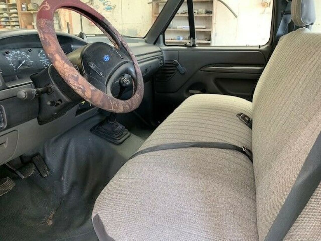 1993 Ford F-150 XL - photo 5