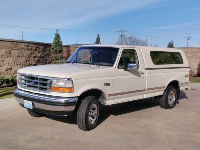 1993 Ford F-150 XLT 4x4 300 Inline 6cyl 5 Speed In Mint Condition 112k Miles 1993 Ford F-150 Ford F150 F250 F350 XLT 4x4