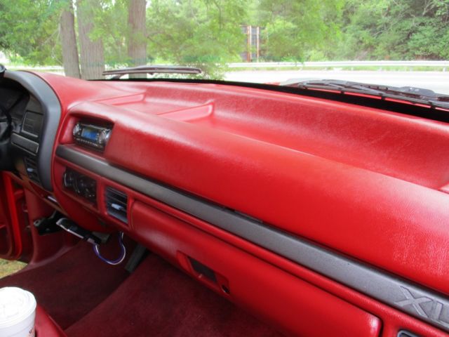 1993 Ford F-150 XLT - photo 11