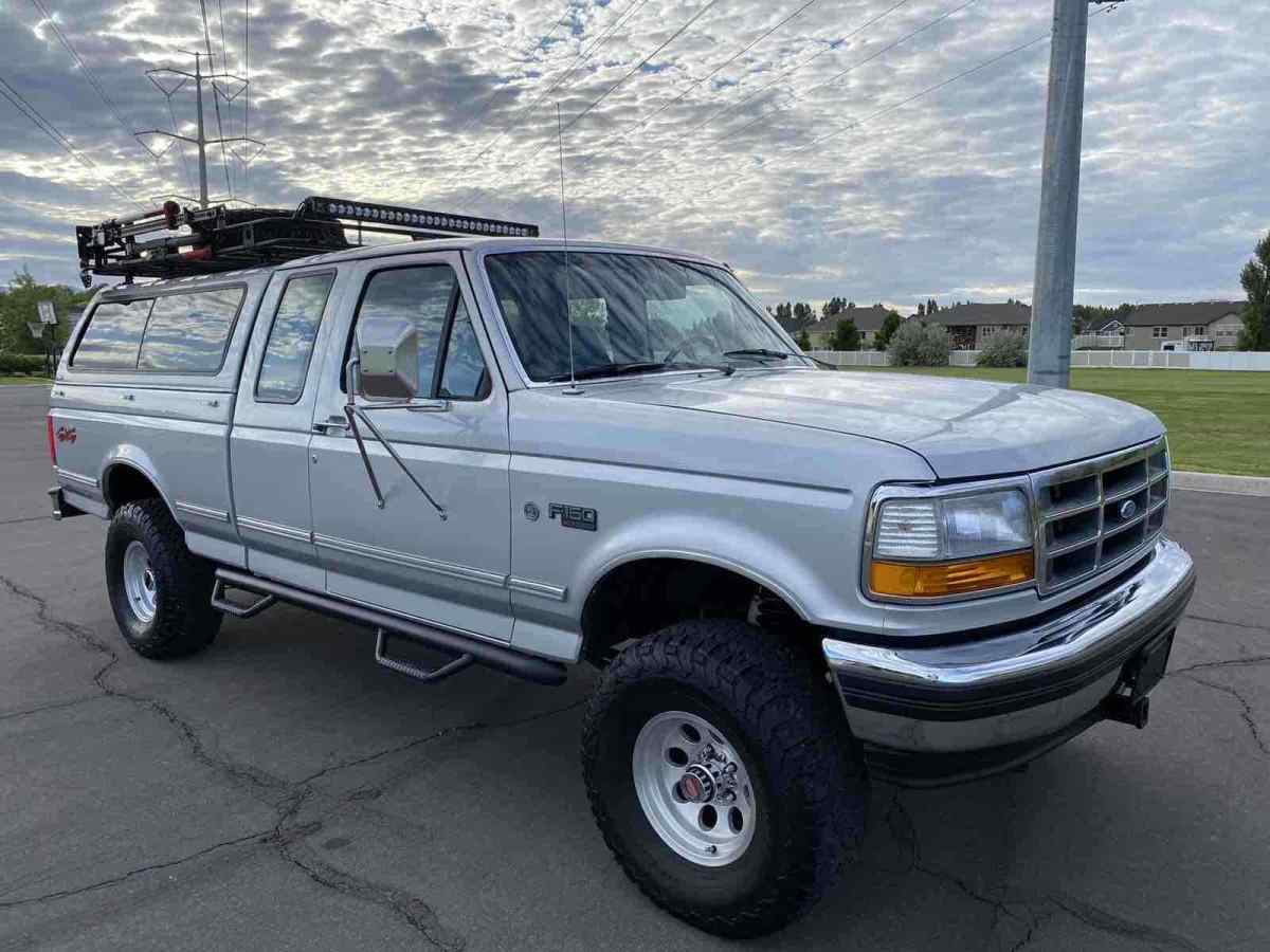 1993 Ford F-150 XLT - photo 5