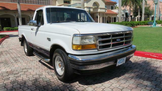 1993 Ford F-150 XLT Short Bed Styleside - photo 7