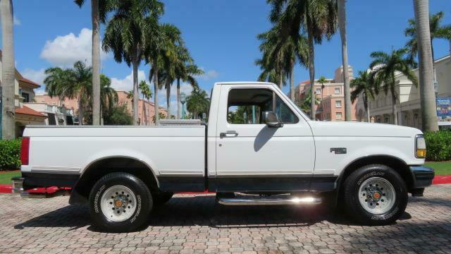 1993 Ford F-150 XLT Short Bed Styleside - photo 3