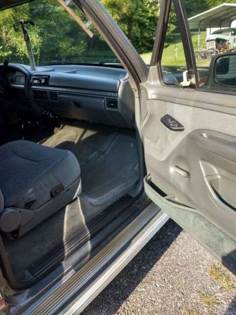 1993 Ford F-250 deisel extended cab long bed 1993 Ford F-250 XLT