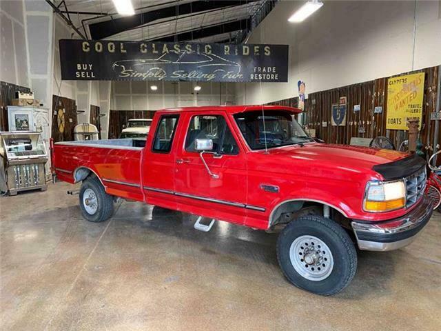 1993 Ford F-250, Red with 186,866 Miles available now! 1993 Ford F-250 XLT 2dr 4WD Extended Cab LB