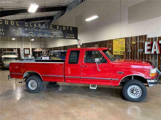 1993 Ford F-250 XLT 2dr 4WD Extended Cab LB - photo 2