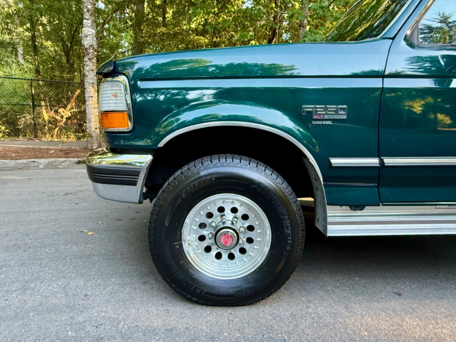 1993 Ford F-250 XLT - photo 10