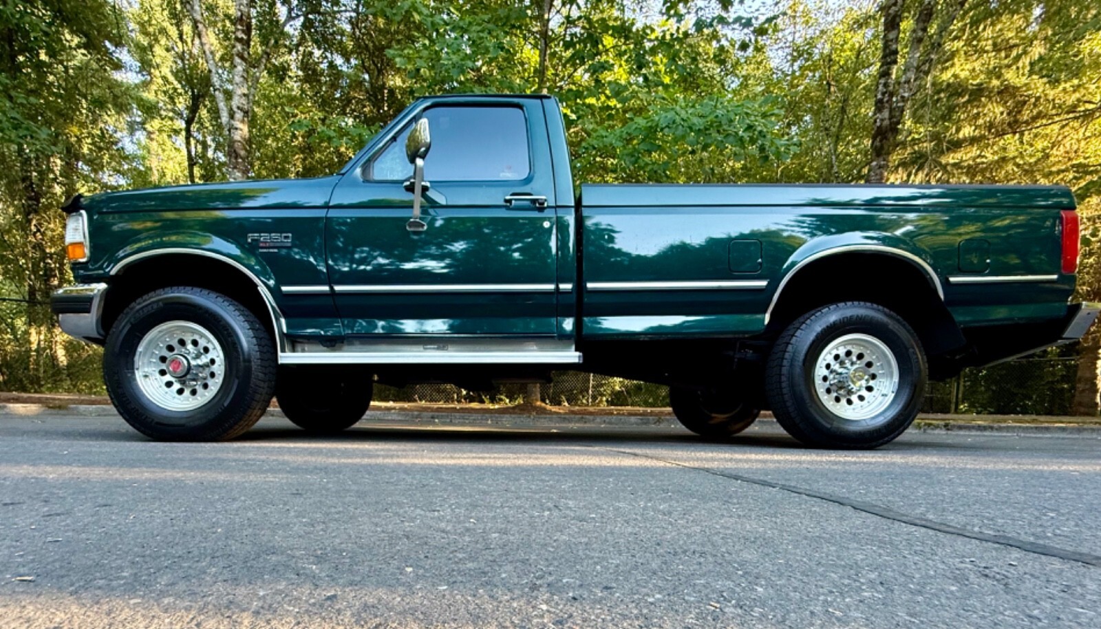 1993 Ford F-250 XLT - photo 13