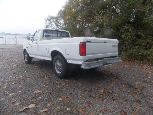 1993 Ford F-250 - photo 4