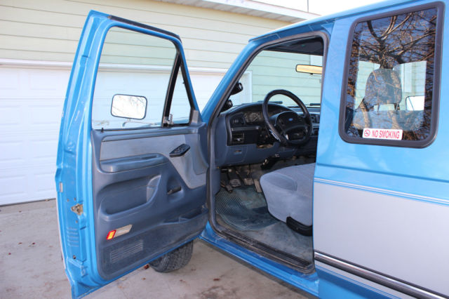 1993 Ford F-250 XLT - photo 9