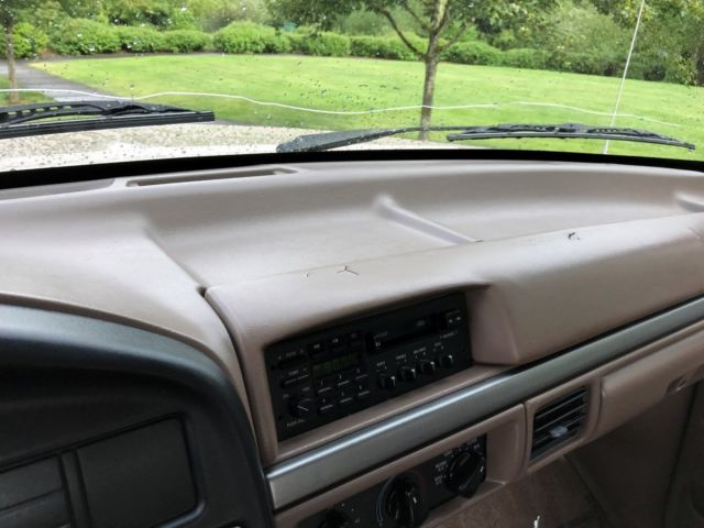 1993 Ford F-250 XLT - photo 11