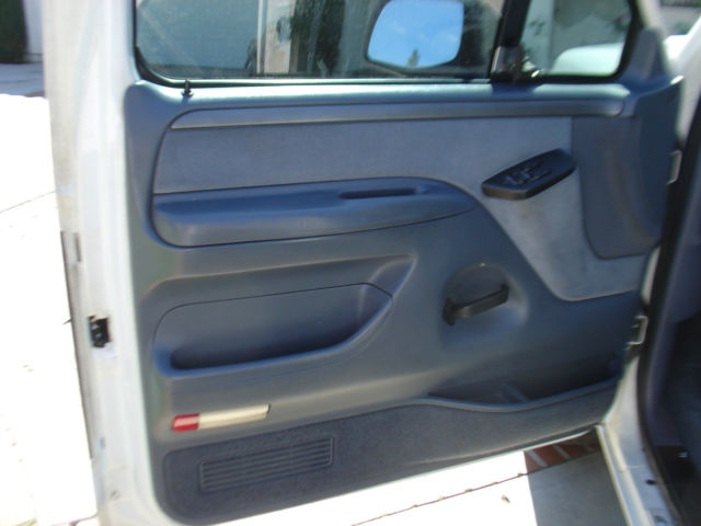 1993 Ford F-250 - photo 9