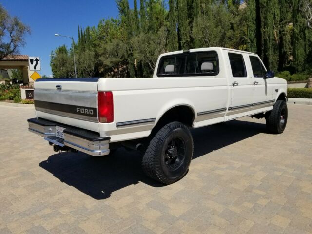 1993 Ford F-350 1-OWNER 4X4 CREW CAB 144K ORIG MILES CALIF.TRUCK - photo 4