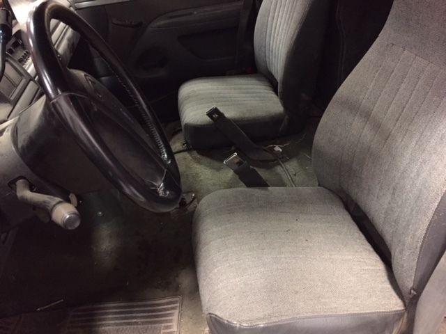 1993 Ford F-350 XLT Standard Cab Pickup 2-Door - photo 8