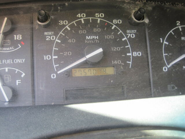 1993 Ford F-450 - photo 9