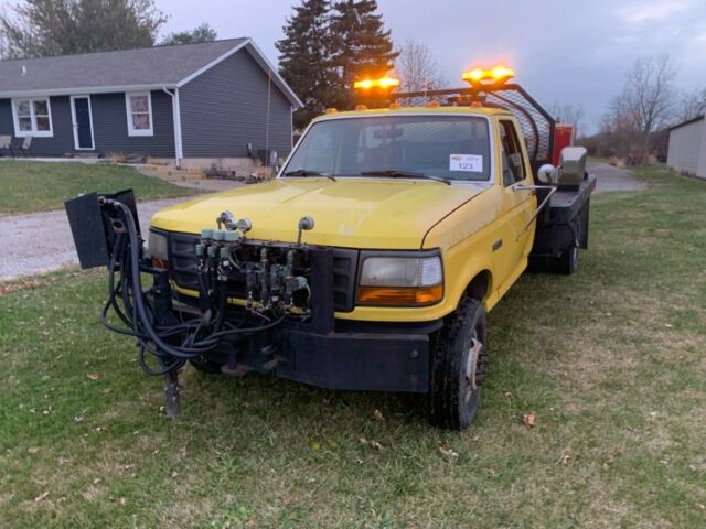 1993 Ford F Super Duty Cab and Chassis Spray Truck, 7.3l Diesel 1993 Ford F-450 XL