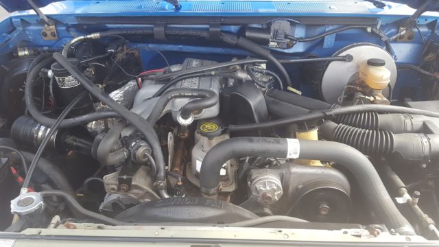 1993 Ford F-150 XLT Standard Cab Pickup 2-Door - photo 11