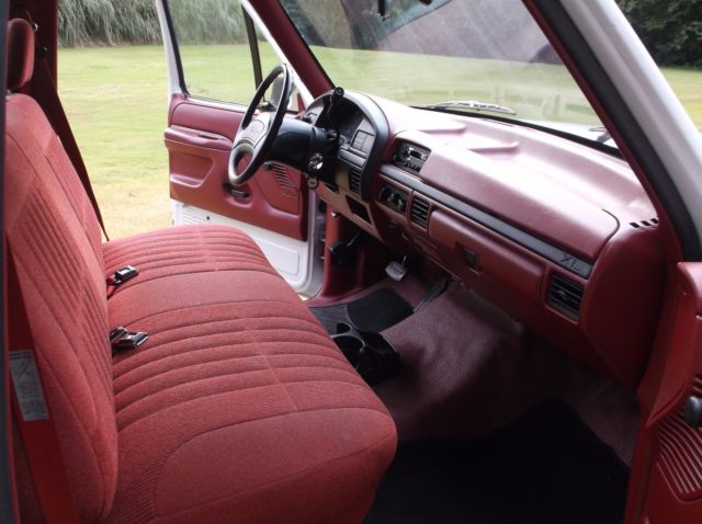 1993 Ford F-150 XL - photo 9