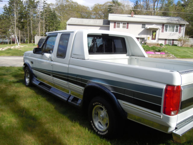 1993 Ford F150 XLT, Centurion Package, LOW MILES 29,600. Short Bed Ext Cab 1993 Ford F-150 XLT