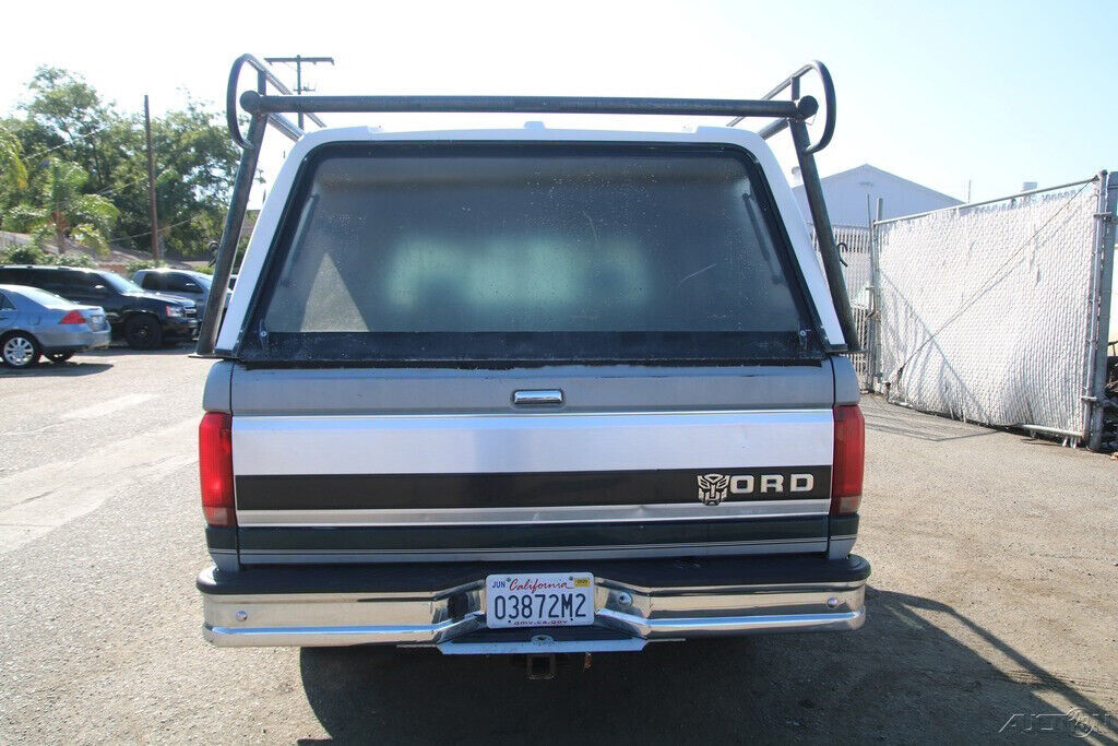 1993 Ford F-150 XLT - photo 5