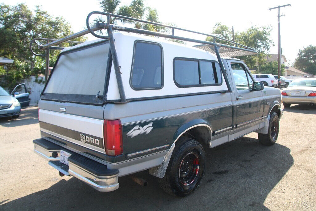 1993 Ford F-150 XLT - photo 6