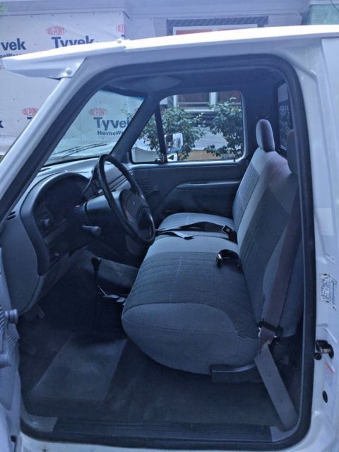 1993 Ford F-250 XL - photo 4