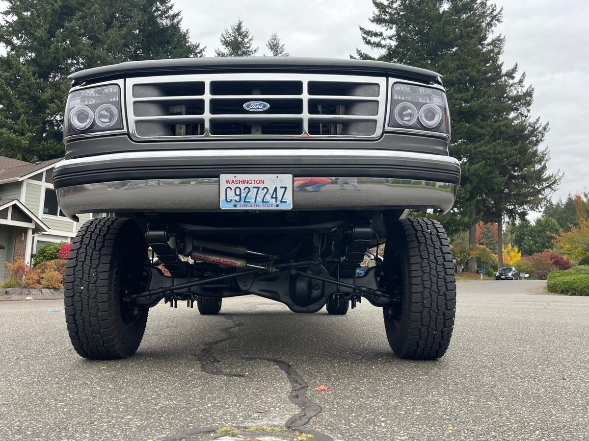 1993 Ford F-250 Ford F-150 F-250 F-350 XLT 4x4 - photo 13