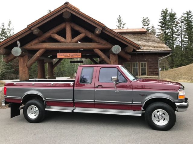 1993 Ford F-250 7.3 Turbo Diesel 4x4 130k Original Miles 2 Owner Like New - photo 2