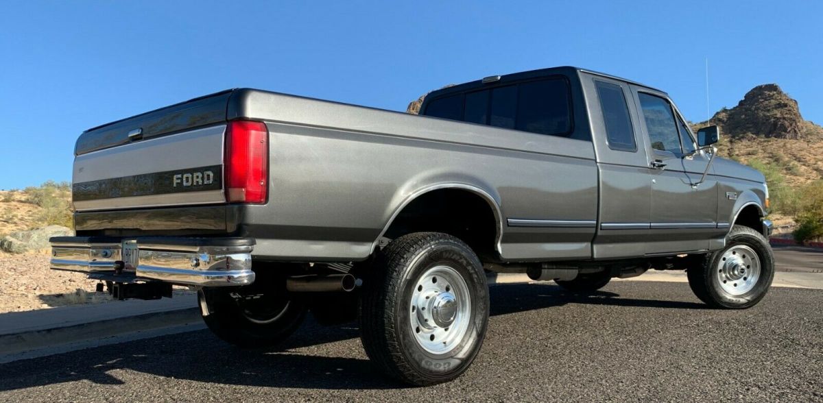1993 Ford F-250 XLT - photo 6