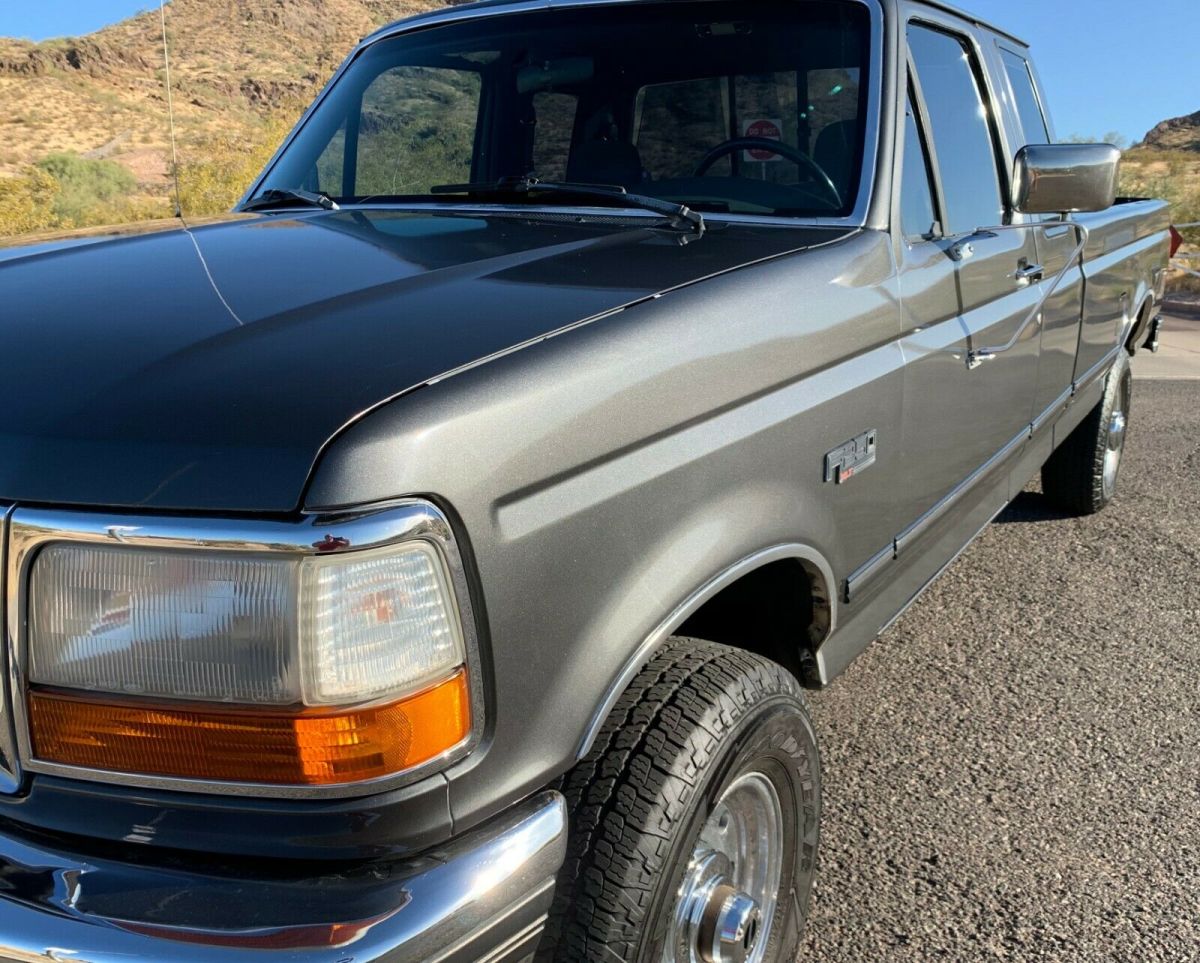 1993 Ford F-250 XLT - photo 8