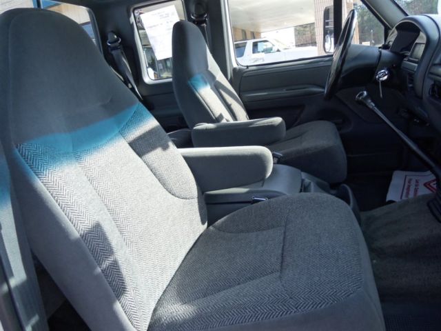 1993 Ford F-250 XL - photo 11