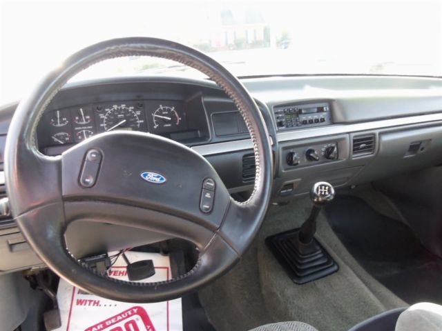 1993 Ford F-250 XL - photo 13