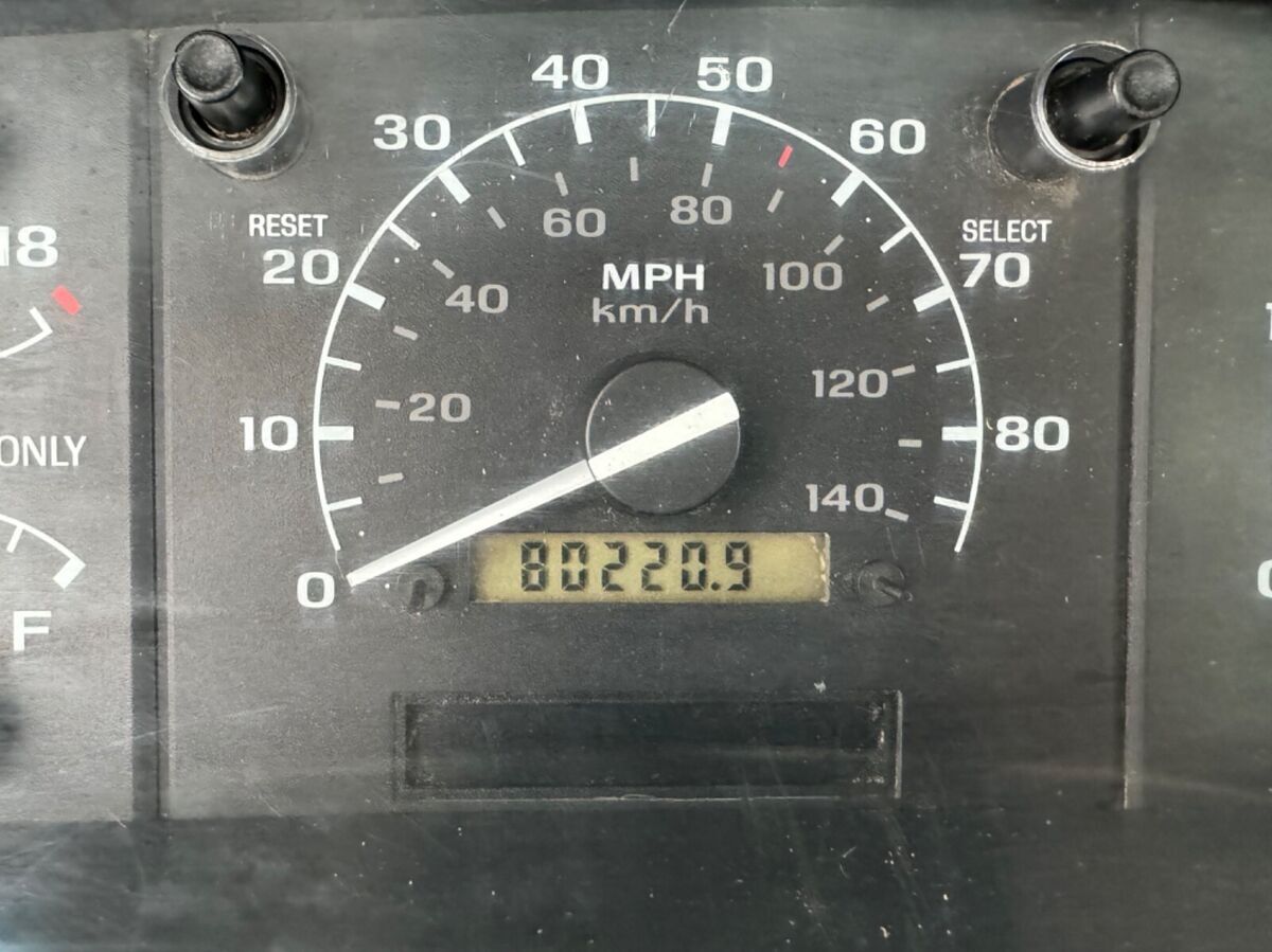 1993 Ford F-250 XLT HD 5-SPEED 7.3L DIESEL - photo 9