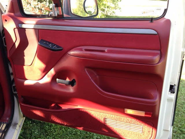 1993 Ford F-250 XLT - photo 13