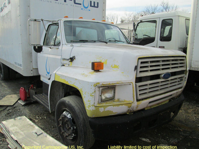 1993 Ford Other Pickups Base Straight Truck - Medium Conventional - photo 3