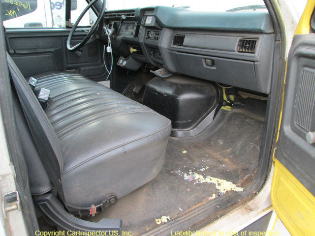 1993 Ford Other Pickups Base Straight Truck - Medium Conventional - photo 7