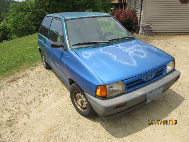 1993 Ford Festiva - photo 4