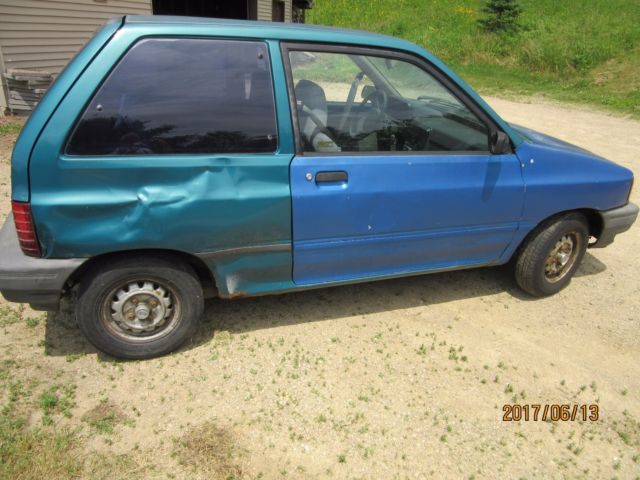 1993 Ford Festiva - photo 7