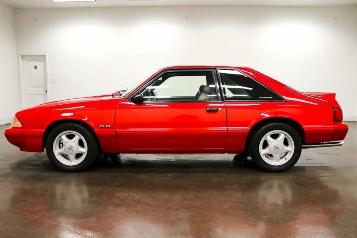 1993 Ford Mustang - photo 4