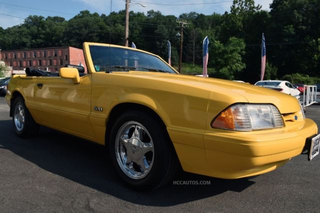 1993 Ford Mustang 2dr Convertible LX 5.0L - photo 8