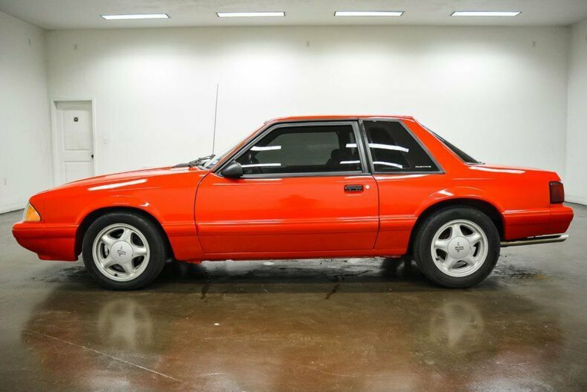 1993 Ford Mustang - photo 4