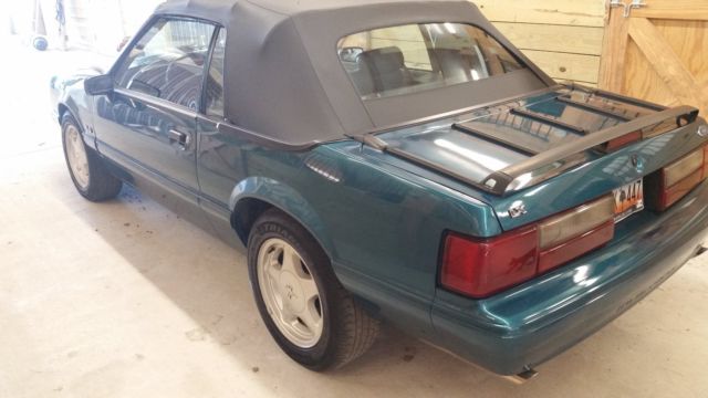 1993 Ford Mustang - photo 13