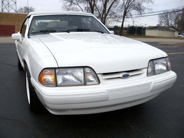 1993 Ford Mustang LX - photo 2