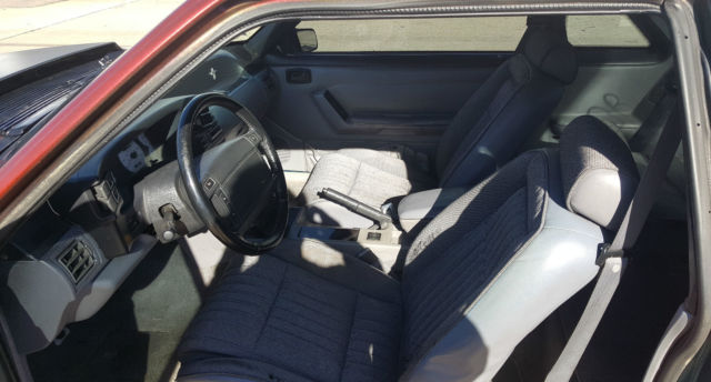 1993 Ford Mustang LX Hatchback 2-Door - photo 4