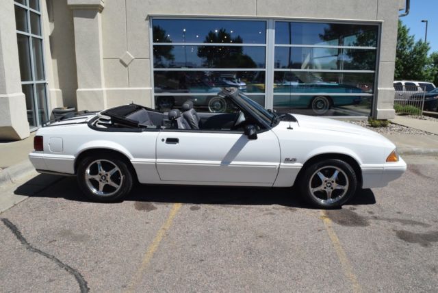 1993 Ford Mustang LX - photo 3