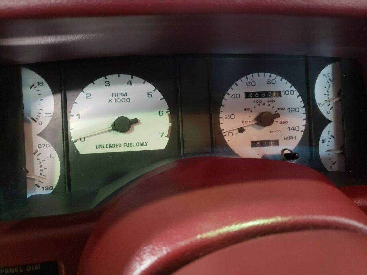 1993 Ford Mustang LX - photo 12