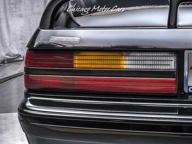 1993 Ford Mustang Cobra **1 of 1,854 PRODUCED IN BLACK** - photo 7