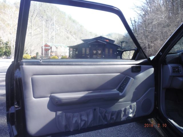 1993 Ford Mustang Cobra - photo 10